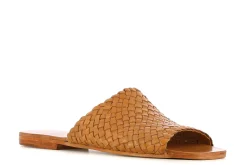 Camila's Zuecos Y Mules^Mules Planos Trenca